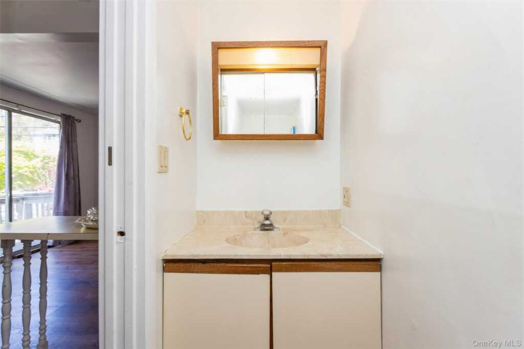 148 Lincoln Avenue, New Rochelle, NY 10801 - Photo 17 of 50