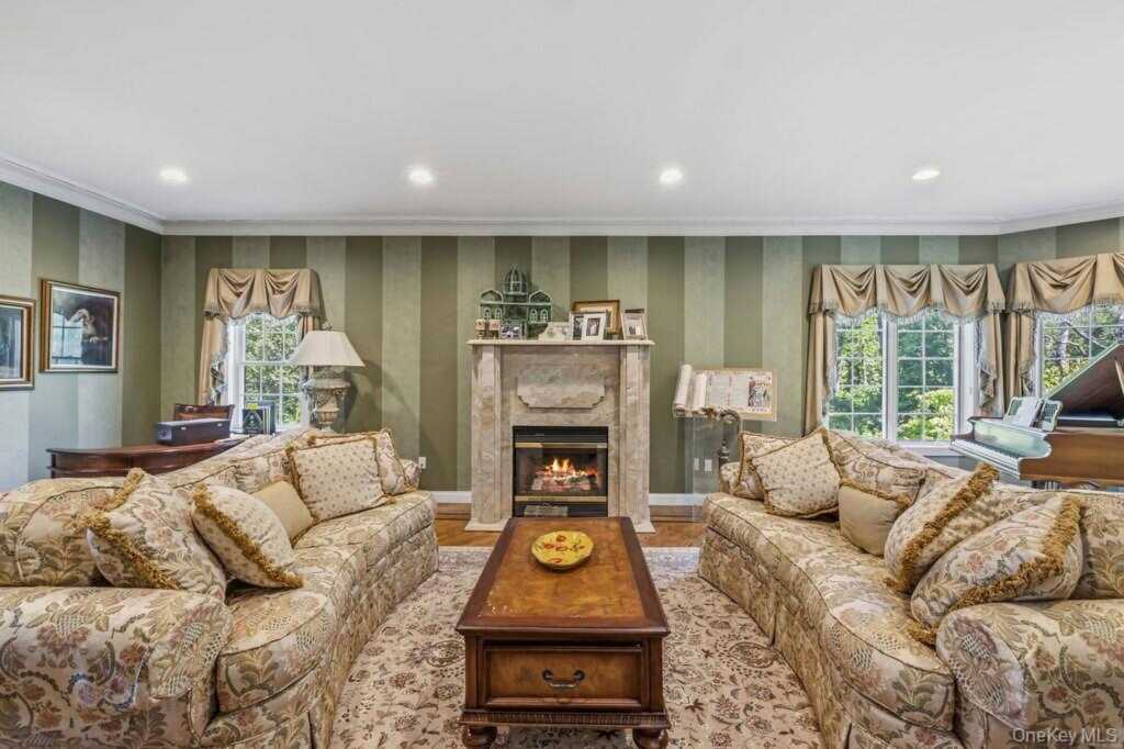 57 Wesley Chapel Road, Suffern, NY 10901 - Photo 10 of 50