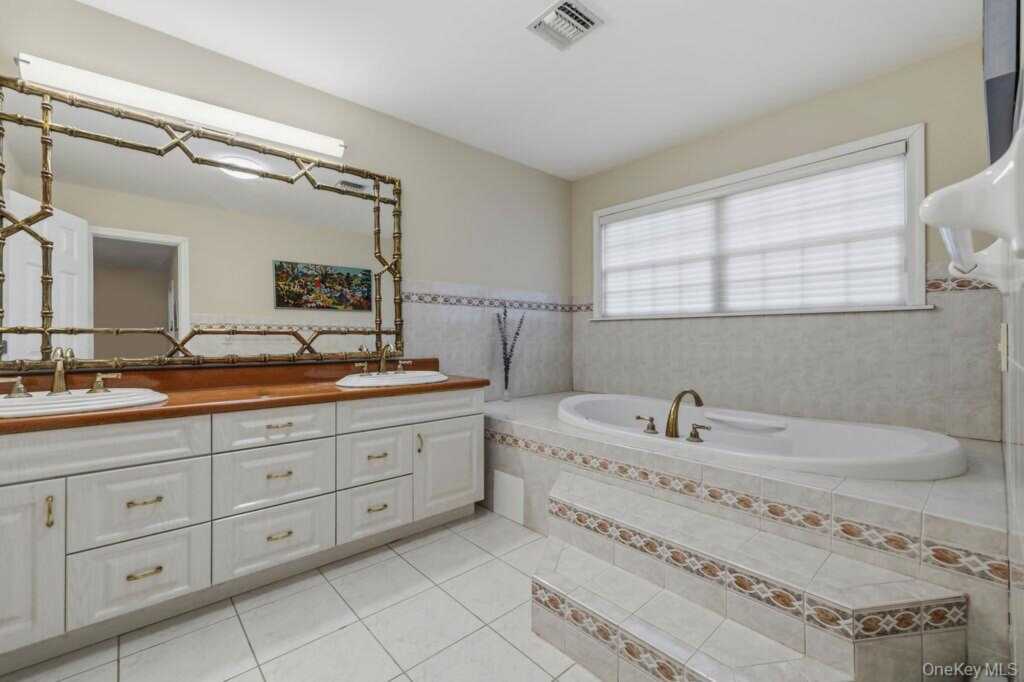 57 Wesley Chapel Road, Suffern, NY 10901 - Photo 27 of 50