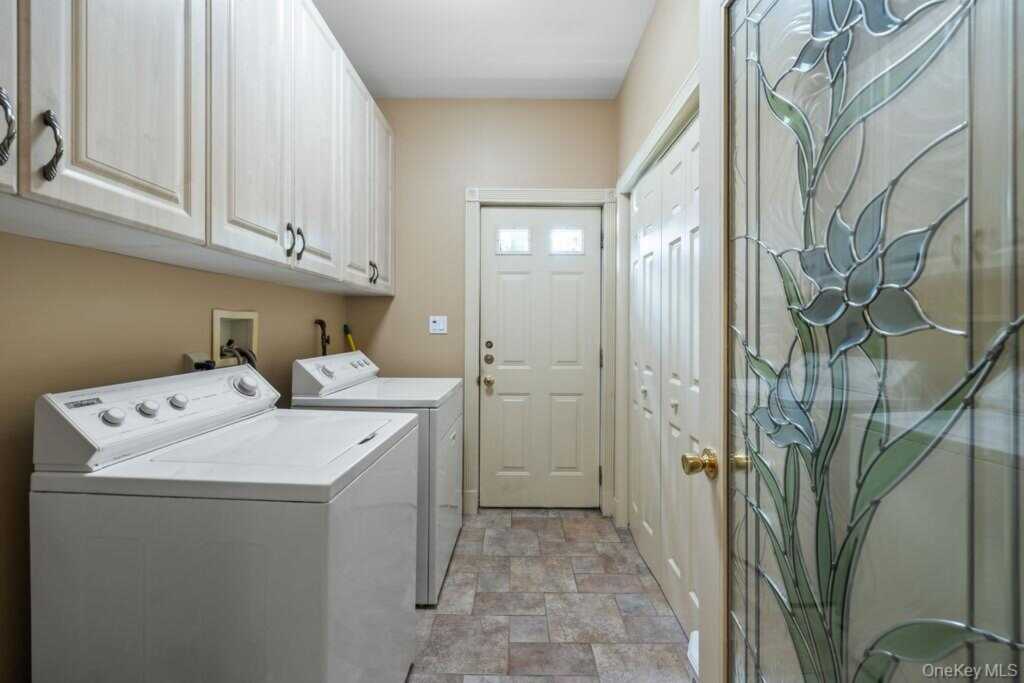 57 Wesley Chapel Road, Suffern, NY 10901 - Photo 34 of 50