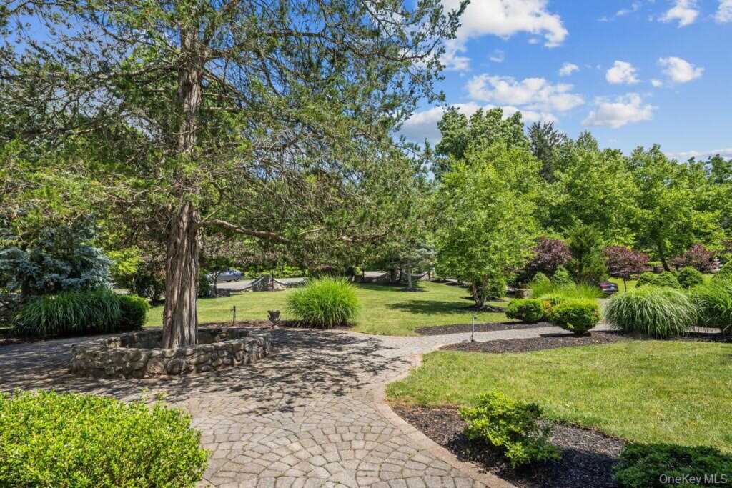 57 Wesley Chapel Road, Suffern, NY 10901 - Photo 5 of 50