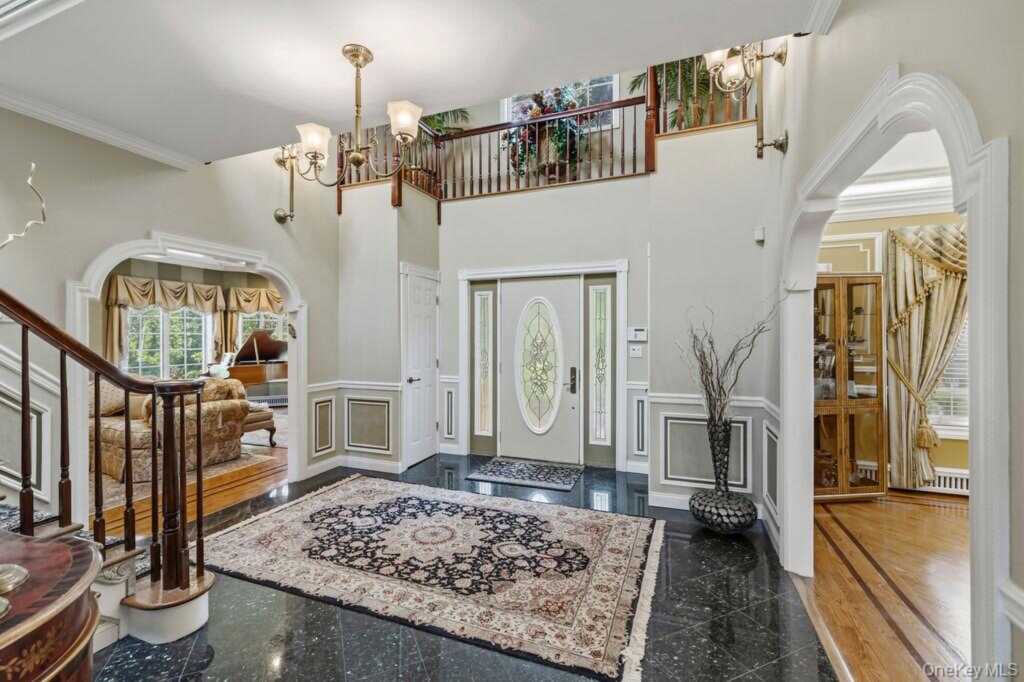57 Wesley Chapel Road, Suffern, NY 10901 - Photo 7 of 50