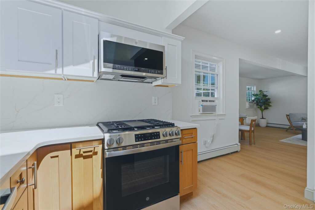 168 Longview Avenue, White Plains, NY 10605 - Photo 19 of 44