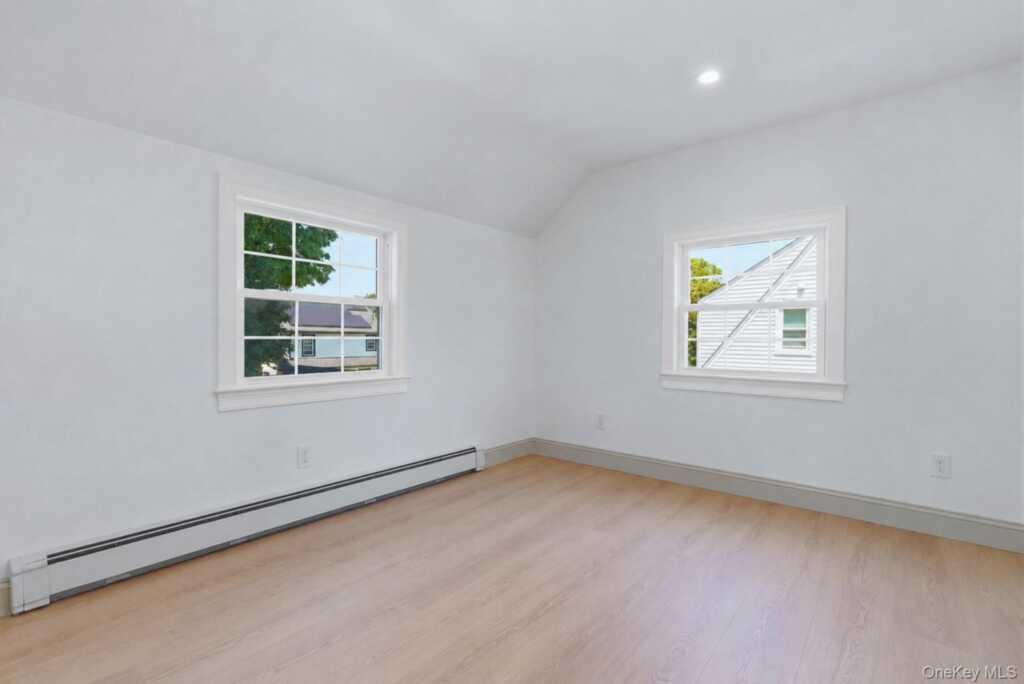 168 Longview Avenue, White Plains, NY 10605 - Photo 27 of 44