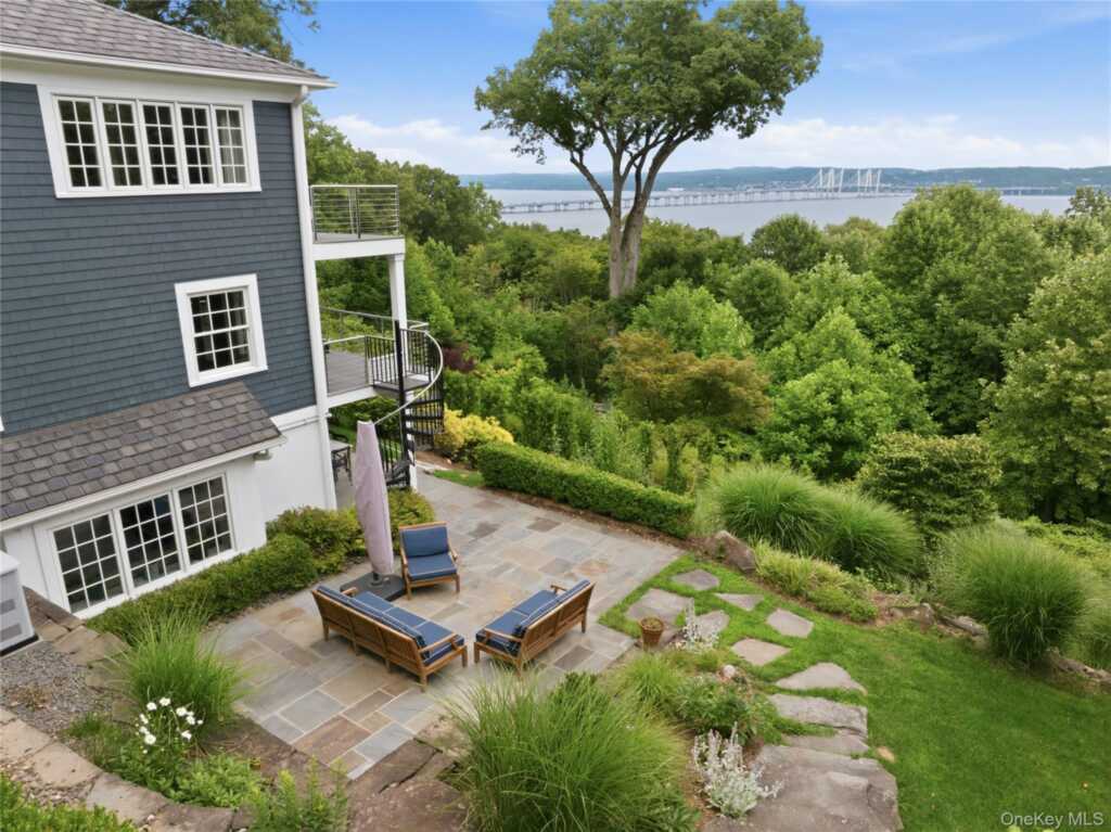 897 Route 9w, Nyack, NY 10960 - Photo 38 of 50
