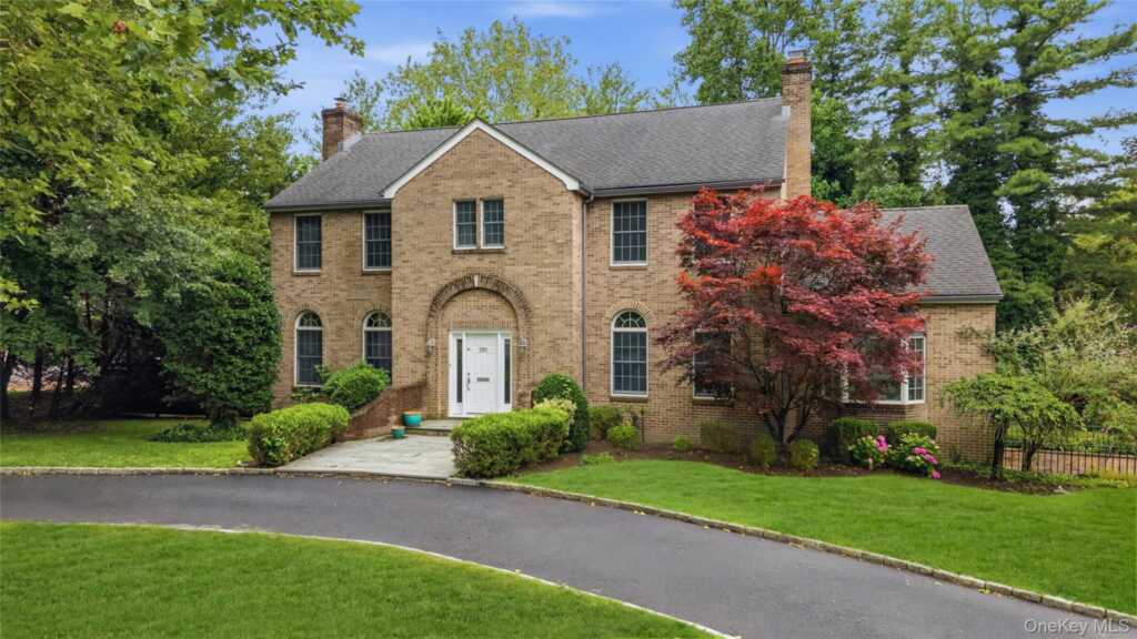 191 Beechmont Drive, New Rochelle, NY 10804 - Photo 45 of 49