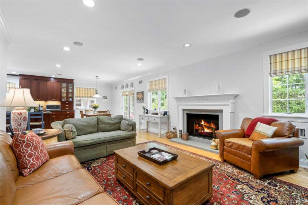 525 Carroll Avenue, Rye, NY 10543 - Photo 14 of 41