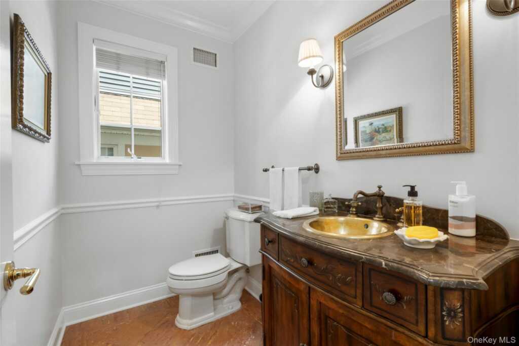525 Carroll Avenue, Rye, NY 10543 - Photo 15 of 41