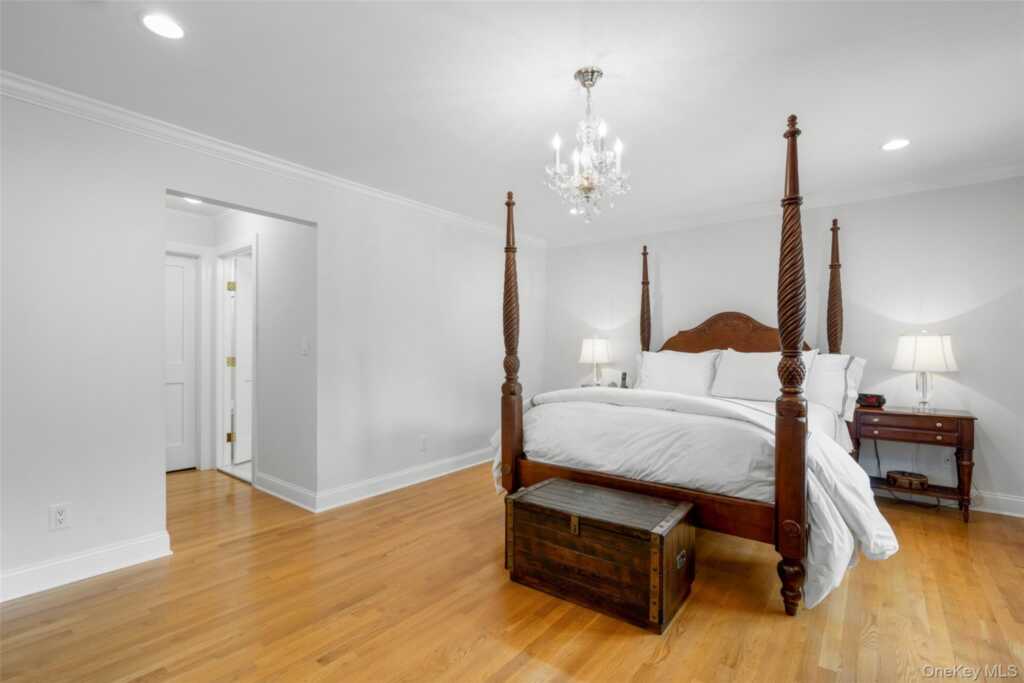 525 Carroll Avenue, Rye, NY 10543 - Photo 17 of 41