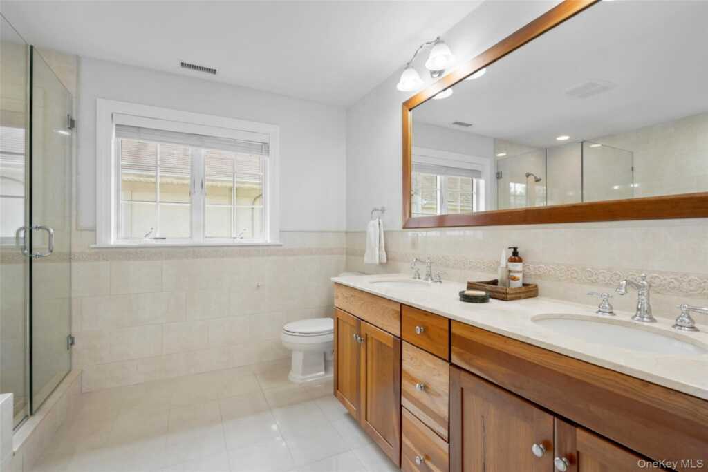 525 Carroll Avenue, Rye, NY 10543 - Photo 18 of 41