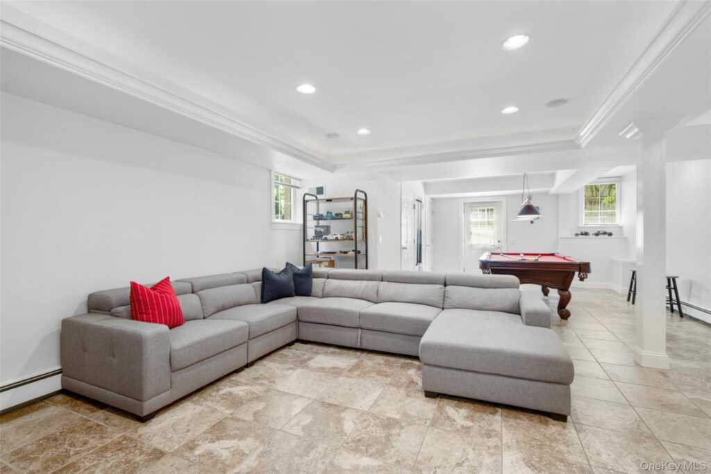 525 Carroll Avenue, Rye, NY 10543 - Photo 28 of 41