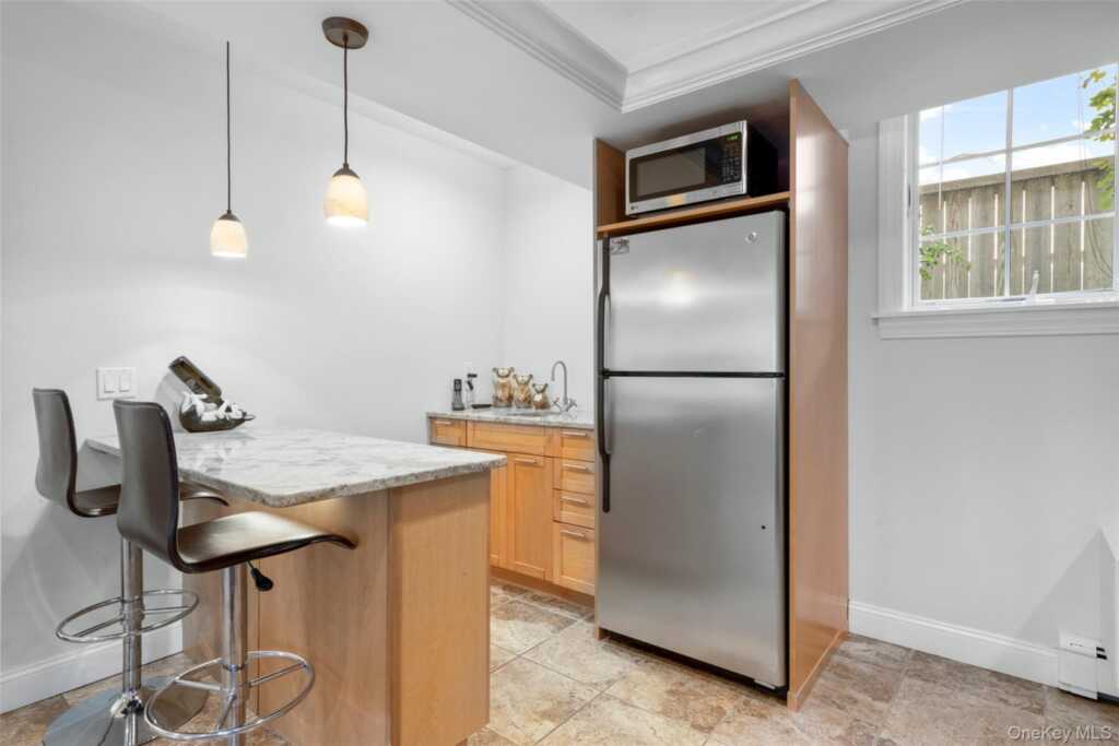 525 Carroll Avenue, Rye, NY 10543 - Photo 29 of 41