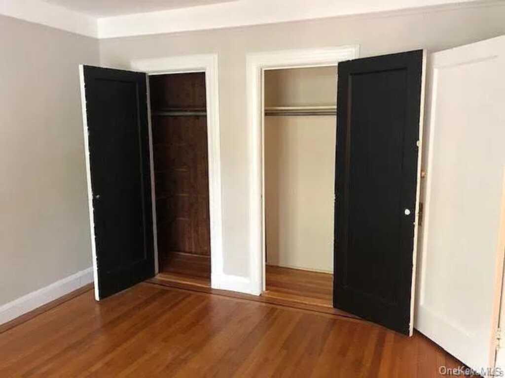 2 Westchester Avenue, White Plains, NY 10601 - Photo 4 of 16