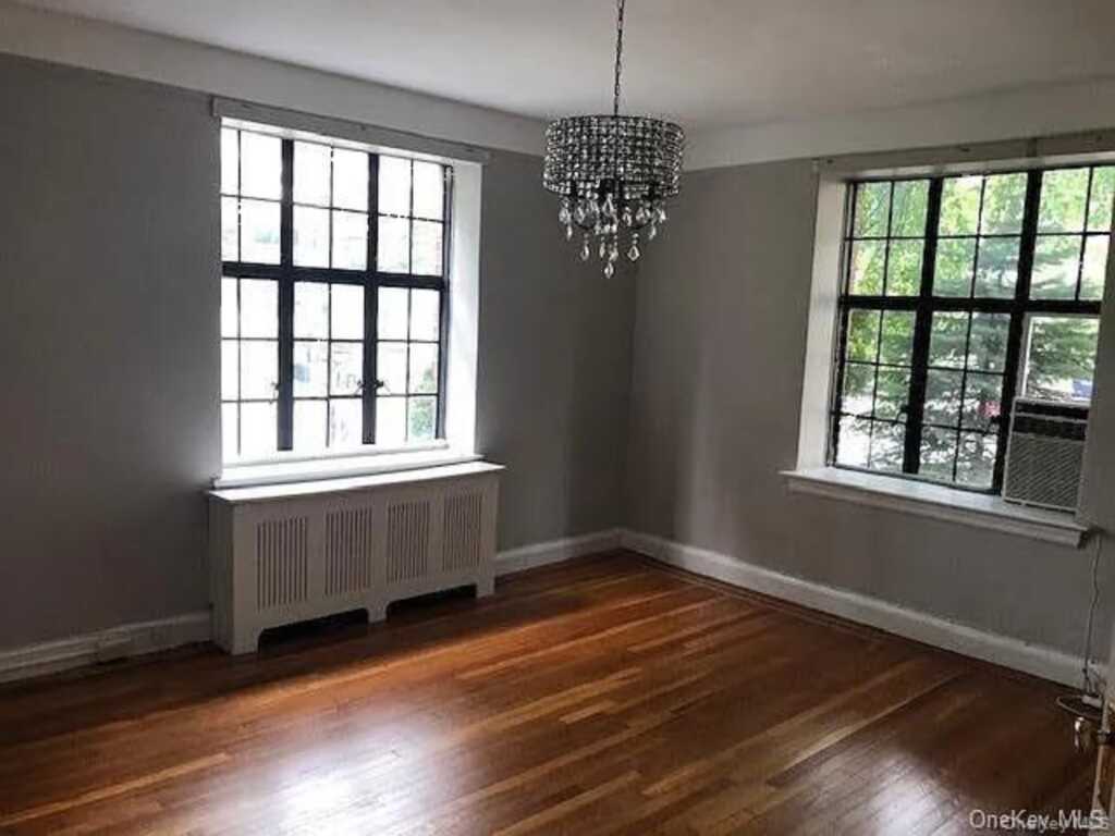 2 Westchester Avenue, White Plains, NY 10601 - Photo 9 of 16