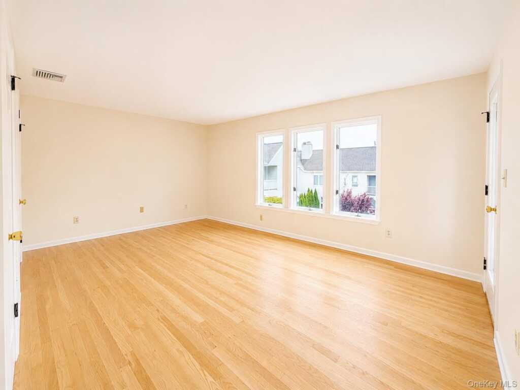 6 Cornell Place, Rye, NY 10580 - Photo 19 of 21