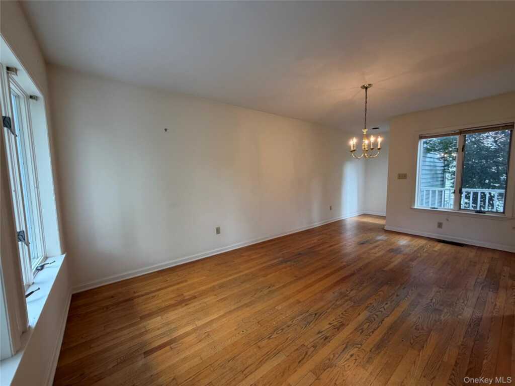 6 Cornell Place, Rye, NY 10580 - Photo 7 of 17