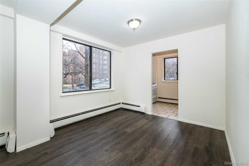 7 Lake Street, Unit #8-L, White Plains, NY 10603 - Photo 12 of 21