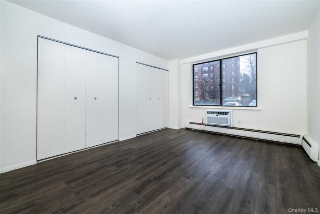 7 Lake Street, Unit #8-L, White Plains, NY 10603 - Photo 18 of 21