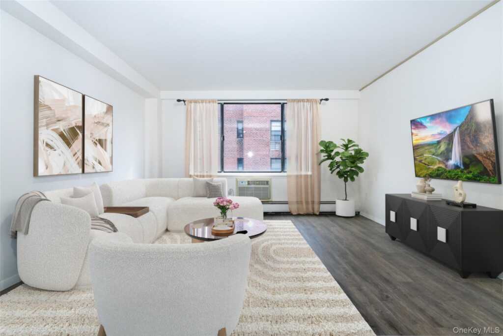 7 Lake Street, Unit #8-L, White Plains, NY 10603 - Photo 3 of 21