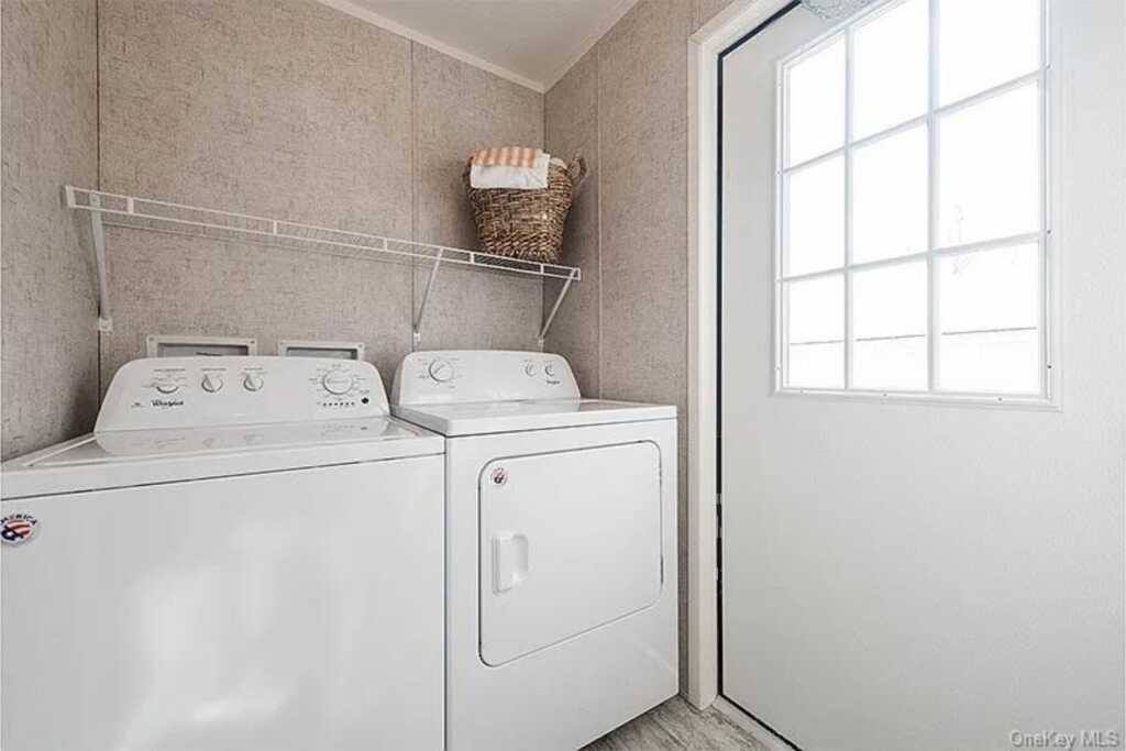 30 Windward Way, Stony Point, NY 10980 - Photo 3 of 5