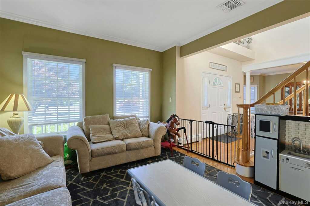6 Anton Court, Stony Point, NY 10980 - Photo 12 of 45