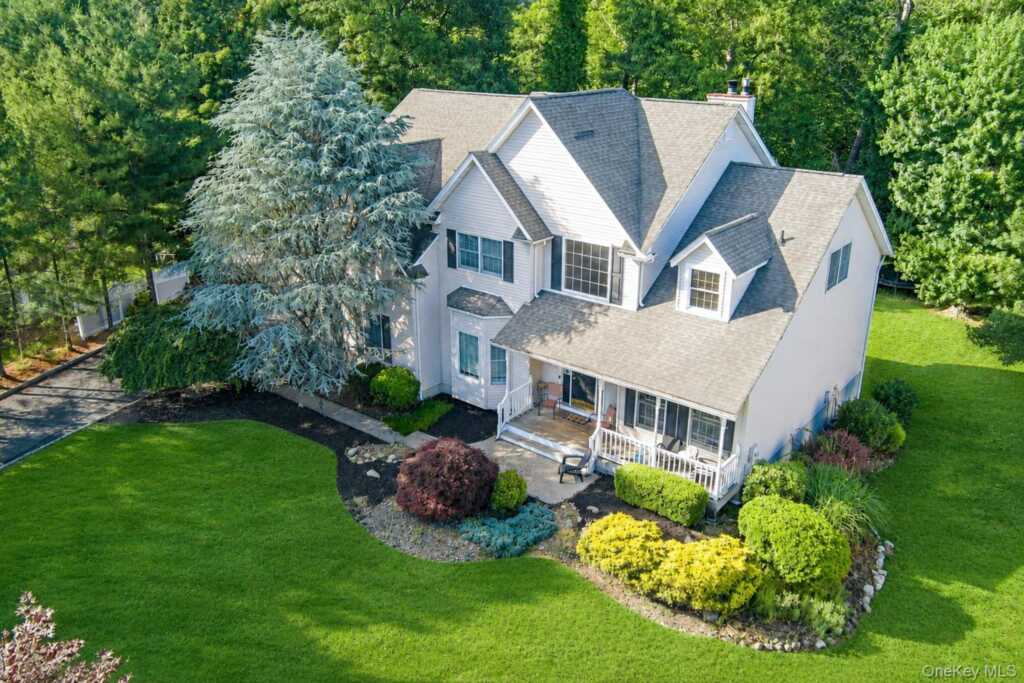6 Anton Court, Stony Point, NY 10980 - Photo 3 of 45