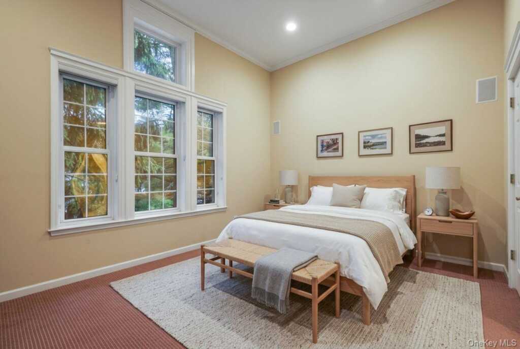 2 Heirloom Lane, Rye, NY 10573 - Photo 11 of 34