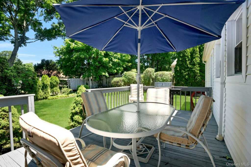 82 Holbrooke Road, White Plains, NY 10605 - Photo 27 of 33