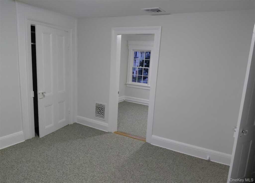 36 4th Avenue, Nyack, NY 10960 - Photo 15 of 18