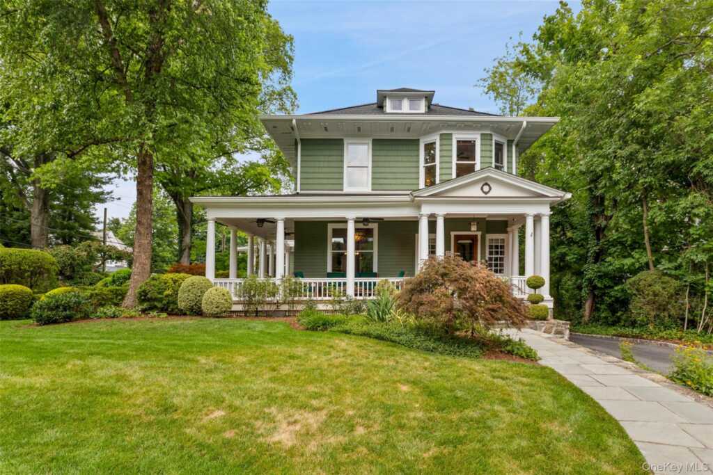 32 Lynden Street, Rye, NY 10580