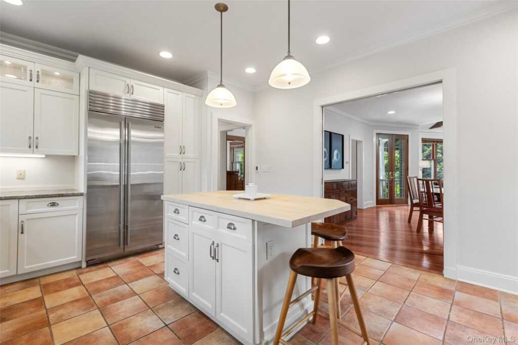 32 Lynden Street, Rye, NY 10580 - Photo 13 of 46