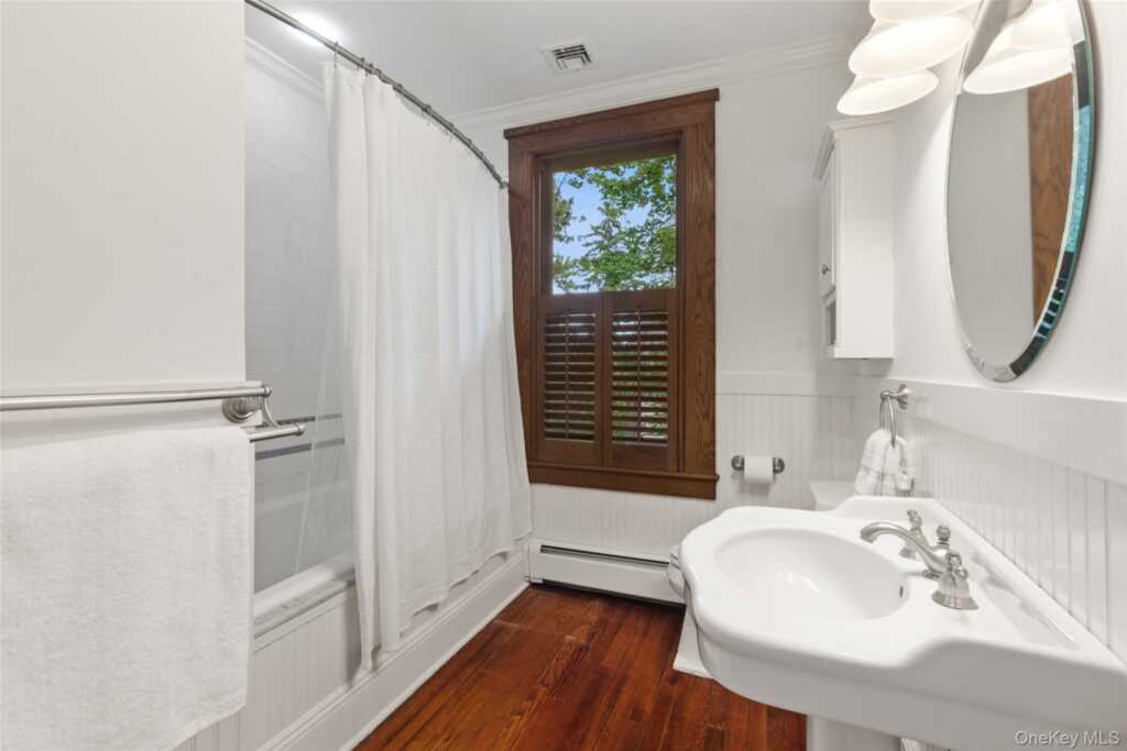 32 Lynden Street, Rye, NY 10580 - Photo 28 of 46