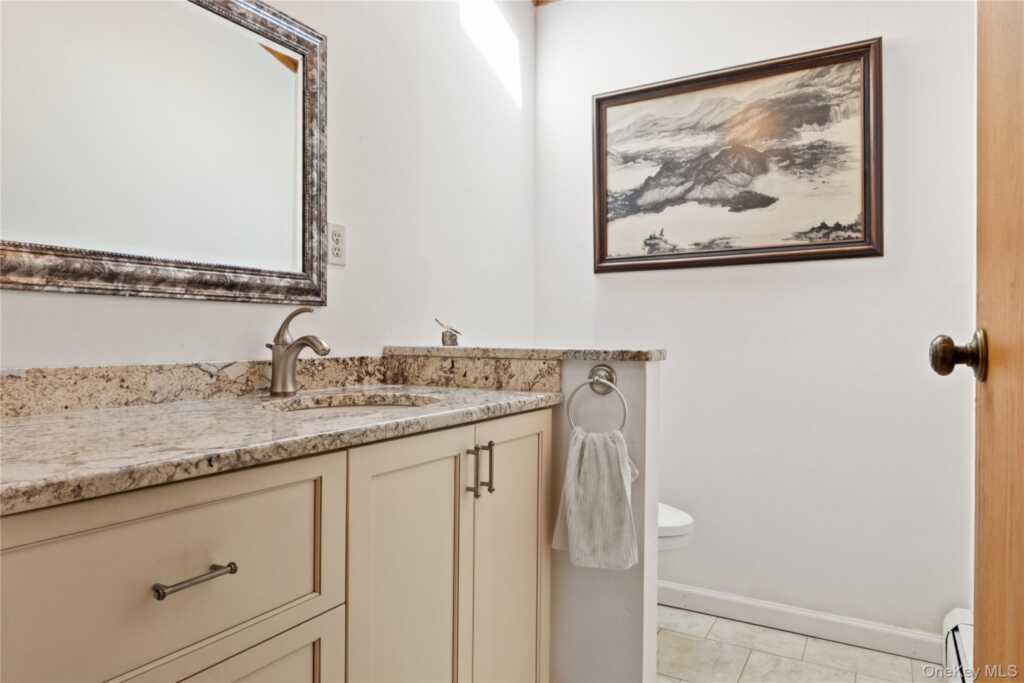 4 Bellview Drive, Valley Cottage, NY 10989 - Photo 25 of 50