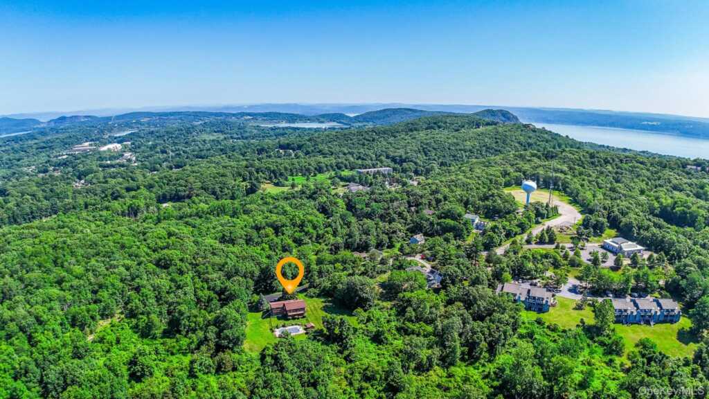 4 Bellview Drive, Valley Cottage, NY 10989 - Photo 45 of 50
