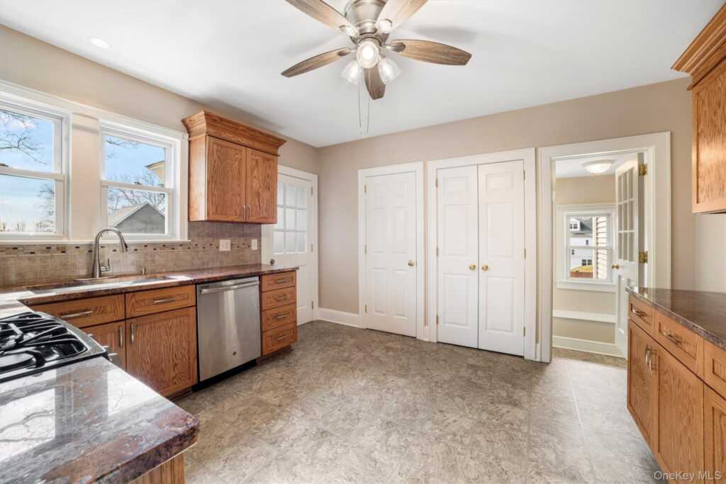 36 Woodland Avenue, Unit #1, Rye, NY 10573 - Photo 14 of 21