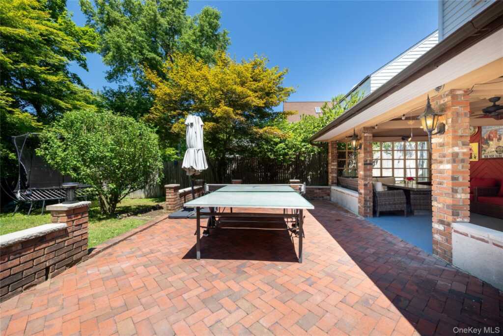 74 Tamarack Road, Rye, NY 10573 - Photo 22 of 25