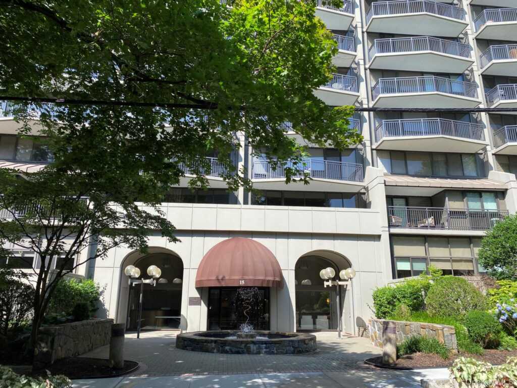 15 Stewart Place, Unit #10E, White Plains, NY 10603 - Photo 25 of 25