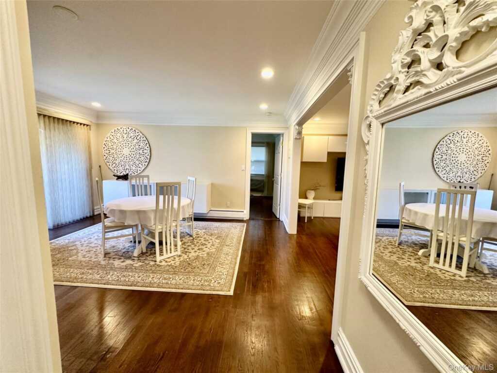 2 Oxford Court, Unit #8012, Suffern, NY 10901 - Photo 3 of 13