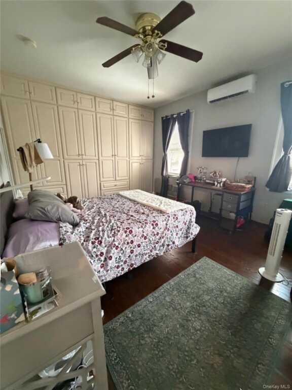 53 1st Street, New Rochelle, NY 10801 - Photo 4 of 6