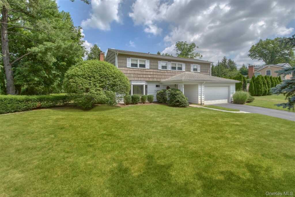 3 Bonwit Road, Rye, NY 10573 - Photo 2 of 31