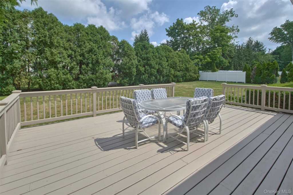 3 Bonwit Road, Rye, NY 10573 - Photo 27 of 31