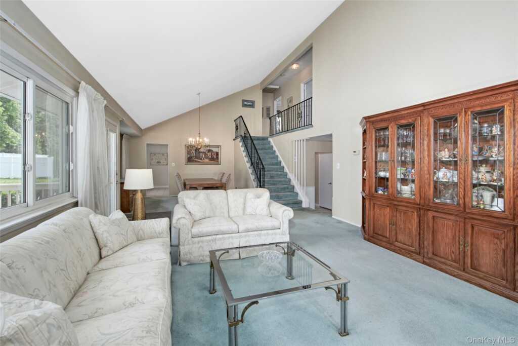 3 Bonwit Road, Rye, NY 10573 - Photo 9 of 31