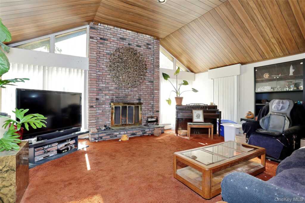 70 Buena Vista Road, New City, NY 10956 - Photo 13 of 50