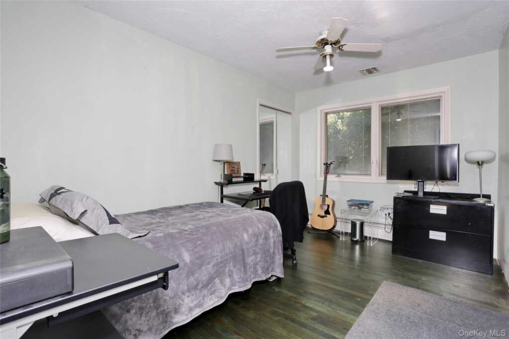 70 Buena Vista Road, New City, NY 10956 - Photo 15 of 50