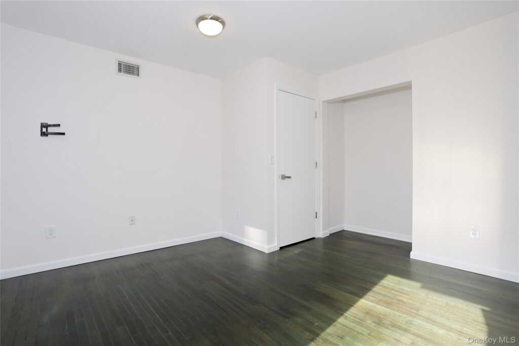 70 Buena Vista Road, New City, NY 10956 - Photo 19 of 50