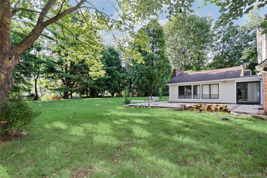 70 Buena Vista Road, New City, NY 10956 - Photo 33 of 50