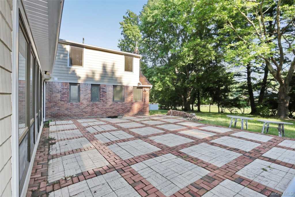 70 Buena Vista Road, New City, NY 10956 - Photo 38 of 50