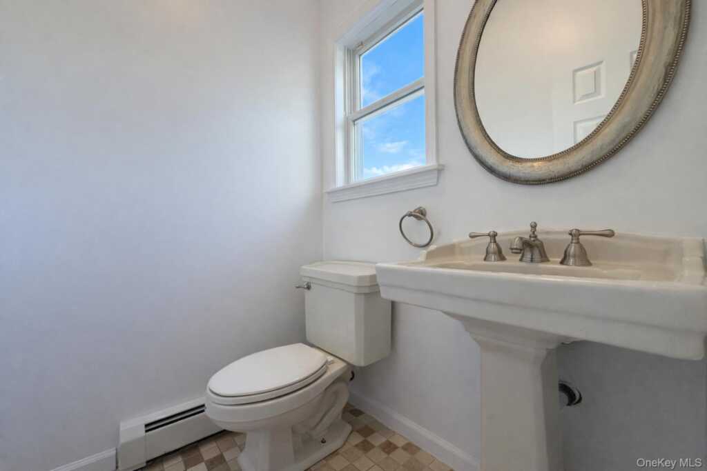 12 Fortune Way, Suffern, NY 10901 - Photo 15 of 27