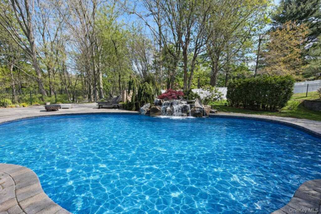 12 Fortune Way, Suffern, NY 10901 - Photo 27 of 27