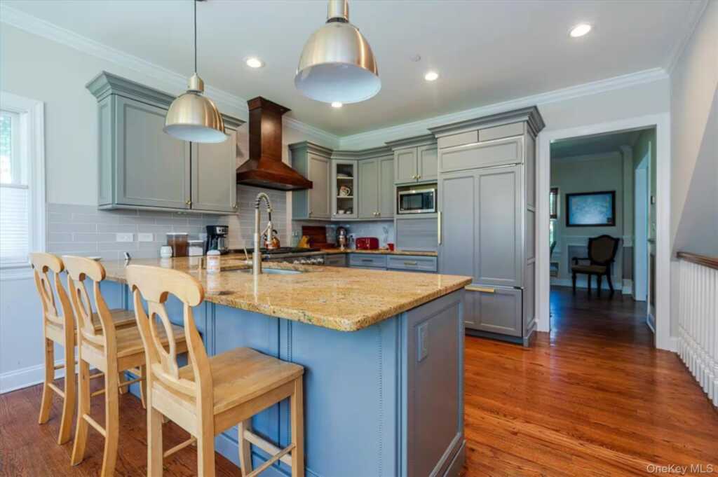 107 Puritan Drive, Rye, NY 10573 - Photo 10 of 43